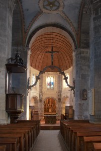 Eglise de Barfleur l'allée principale