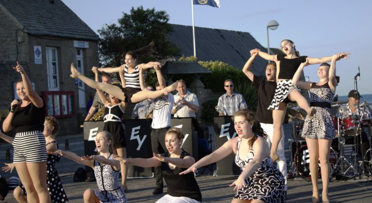 Concert Electric Youth Orchestra - Barfleur